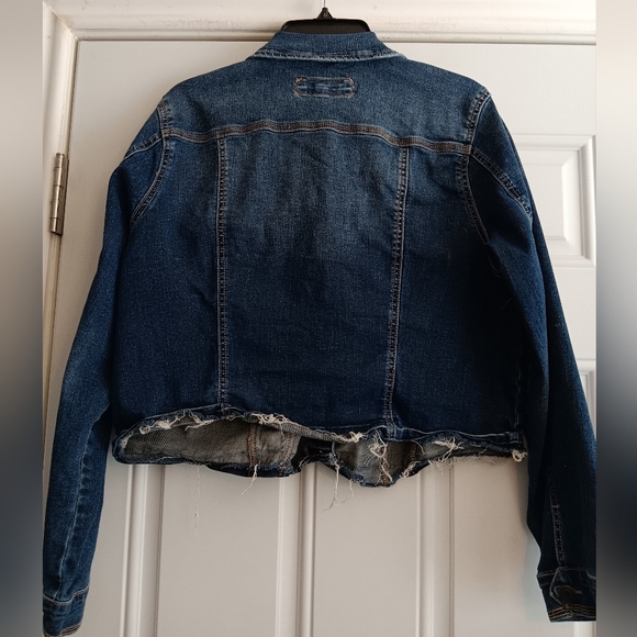 Maurices Wash Denim Button Up Jacket Size 2  Women's - Picture 3 of 4